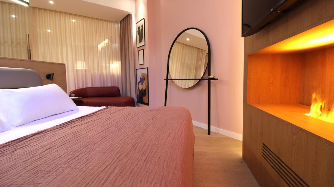 Mihotel Sala Lyon Luaran gambar